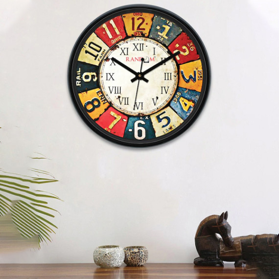 https://www.trendingfits.com/products/multicoloured-round-printed-analogue-wall-clock-30-cm