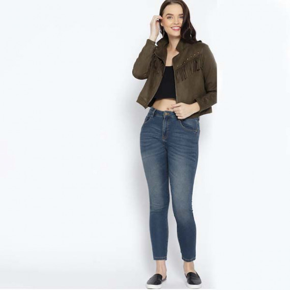 https://www.trendingfits.com/products/women-navy-blue-slim-fit-high-rise-clean-look-jeans