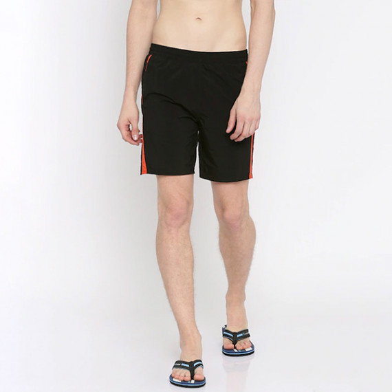 https://www.trendingfits.com/products/black-swim-shorts