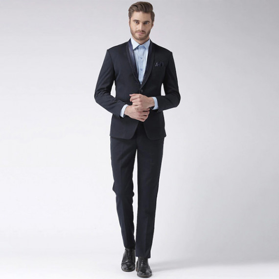 https://www.trendingfits.com/products/wintage-mens-tuxedo-black-3pc-suit
