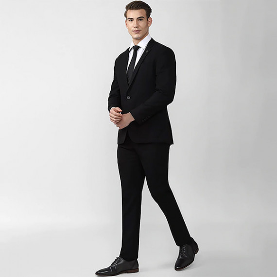 https://www.trendingfits.com/products/manq-mens-slim-fit-suit