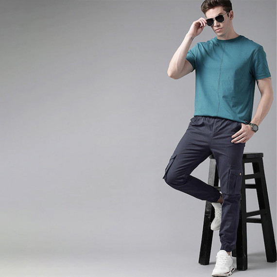 https://www.trendingfits.com/products/men-navy-blue-solid-mid-rise-woven-pure-cotten-cargo-trousers