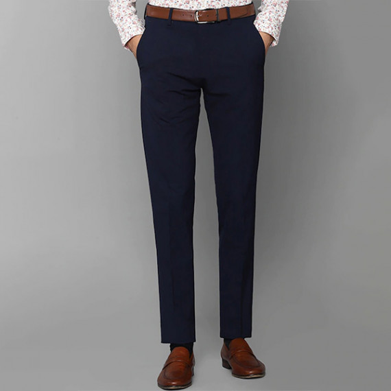 https://www.trendingfits.com/products/men-navy-blue-slim-fit-trousers