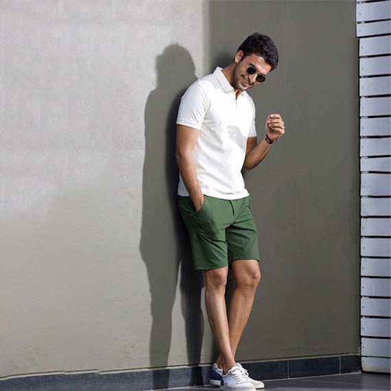 https://www.trendingfits.com/products/men-green-4way-stretch-chino-shorts