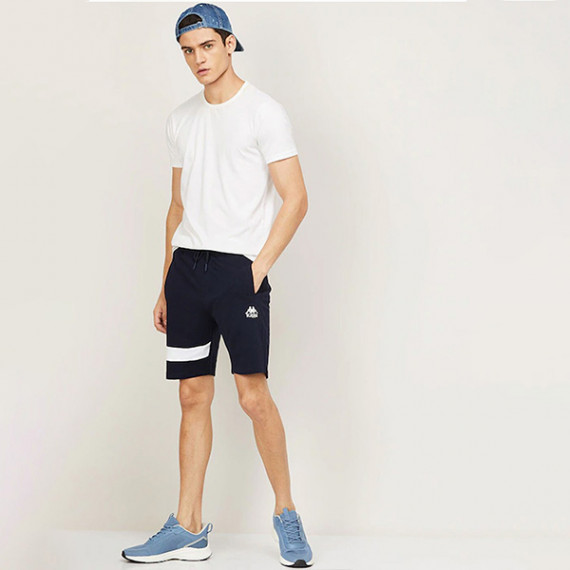 https://www.trendingfits.com/products/men-navy-blue-shorts