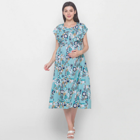 https://www.trendingfits.com/products/blue-floral-maternity-midi-dress