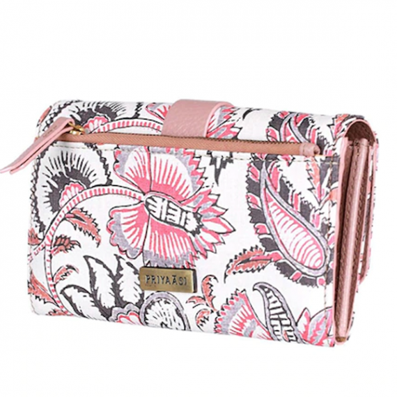 https://www.trendingfits.com/products/women-pink-white-floral-printed-pu-two-fold-wallet